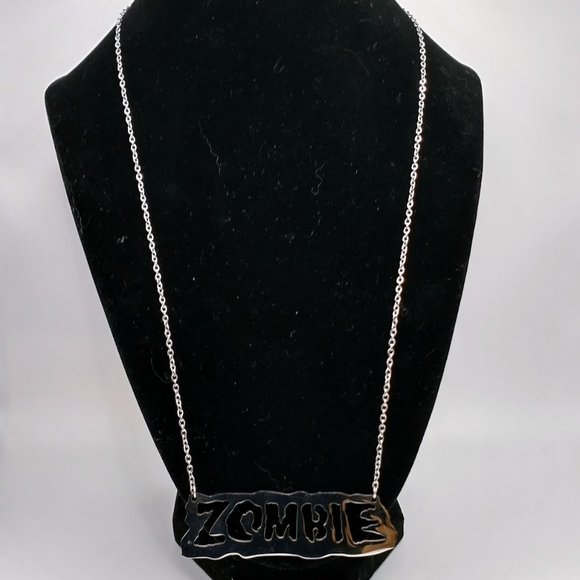 Unisex Silver Tone Zombie Necklace - Picture 2 of 4